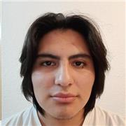 Apasionado de la fotografía. Busca a enseñar a quien quiera empezar a interesarse en este medio ya sea un niño o un adulto